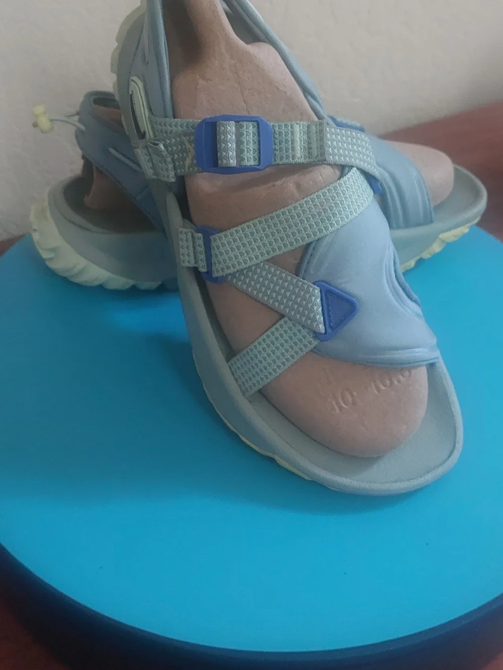 Nike Women's Oneonta Blue Sport/ Water Sandals